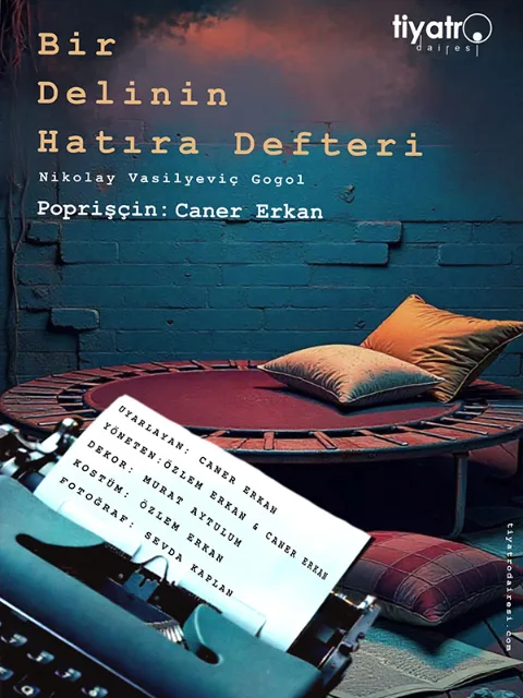 Bir Delinin Hatıra Defteri afişi